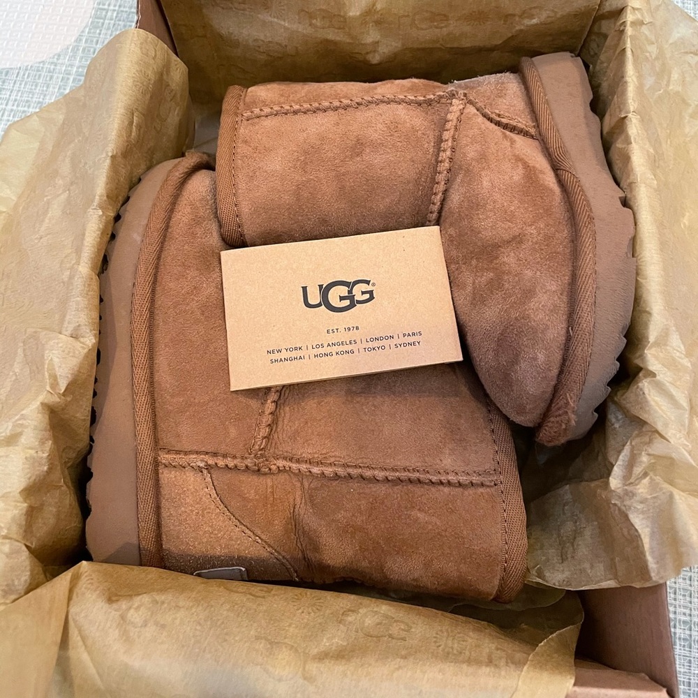 Toddler girl uggs